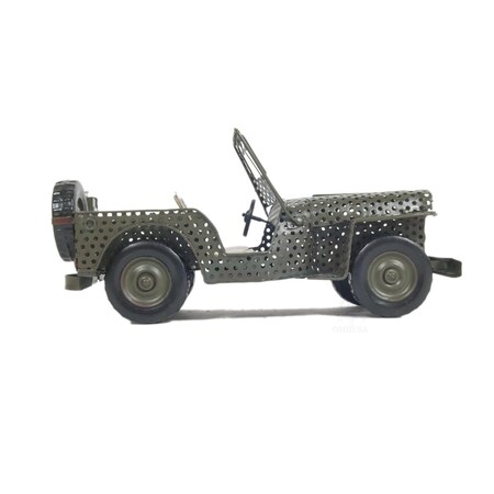 Palacedesigns C1945 Willys CJ-2A Overland Jeep Sculpture PA3109255